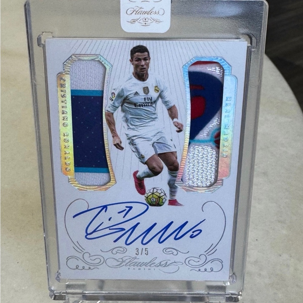 Cristiano Ronaldo patch card autographed signed Panini Flawless reflector